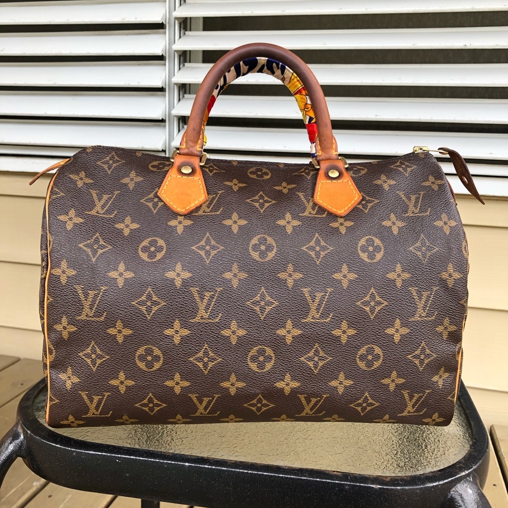 🔥SOLD🔥Authentic Louis Vuitton Speedy 30